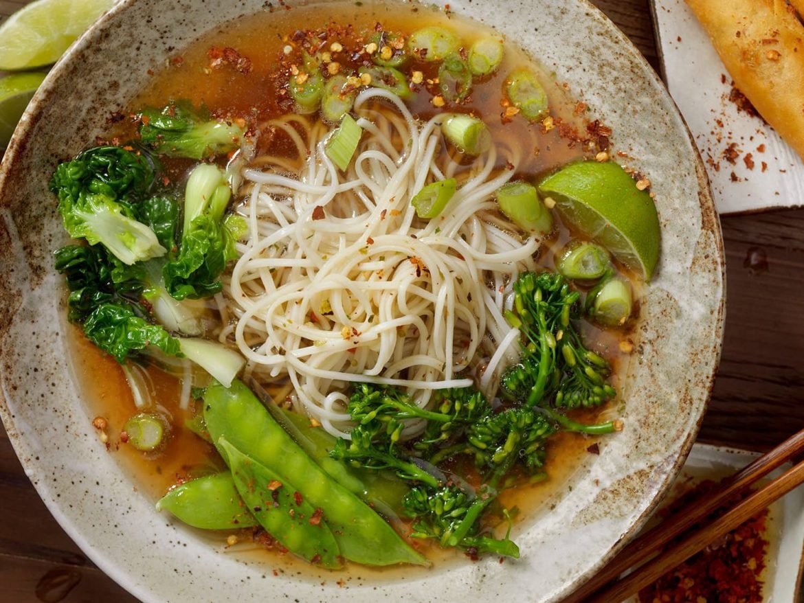 appetitefy - Ramen Noodle and Vegetable Soup Recipe
